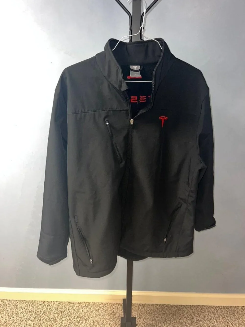 Tesla Jacket - Picture 1 of 7